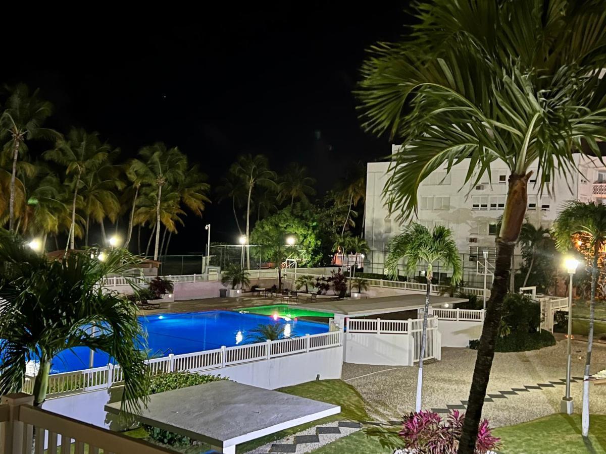Beachfront Tropical Tantra Apartment San Juan Zewnętrze zdjęcie