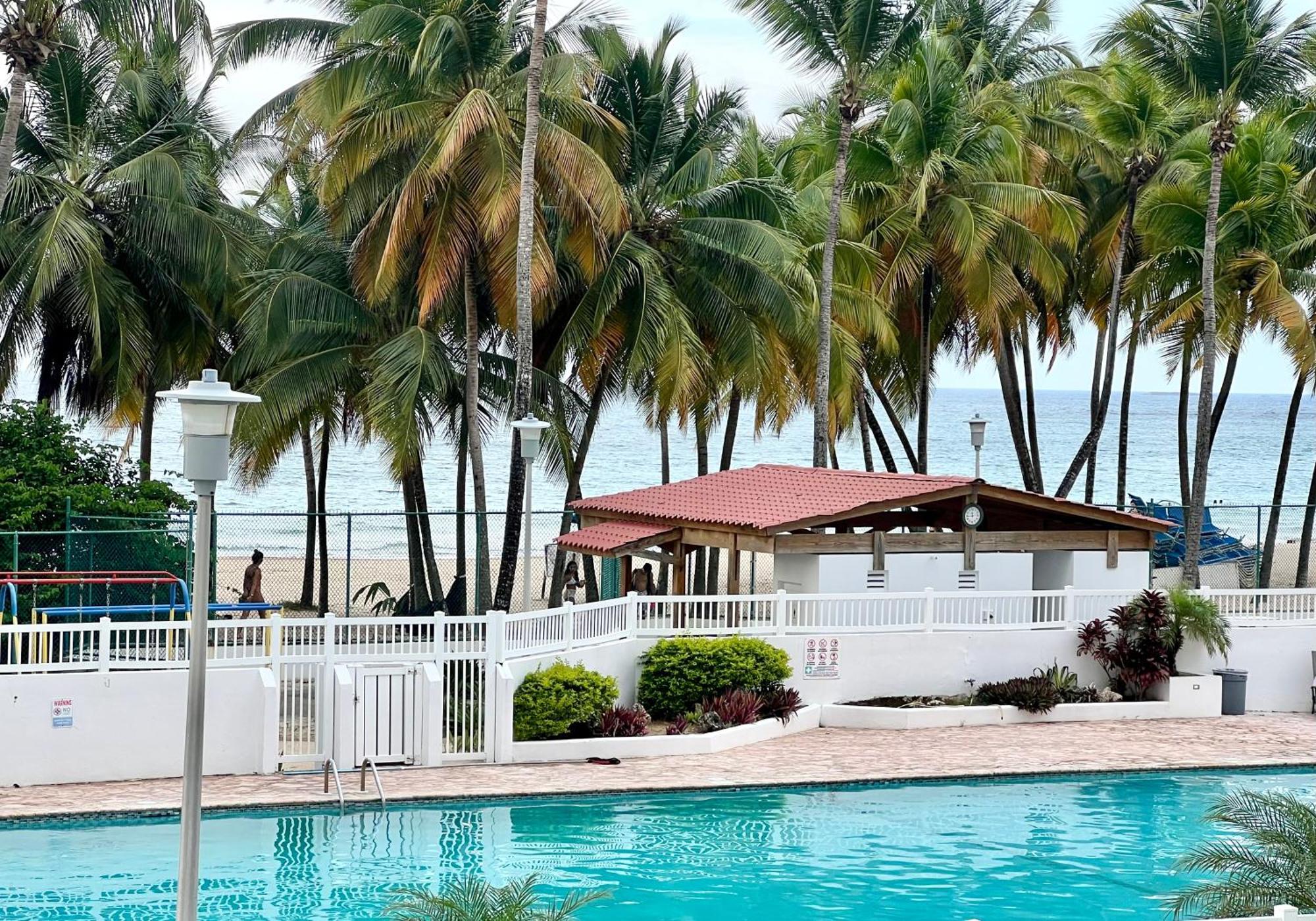 Beachfront Tropical Tantra Apartment San Juan Zewnętrze zdjęcie