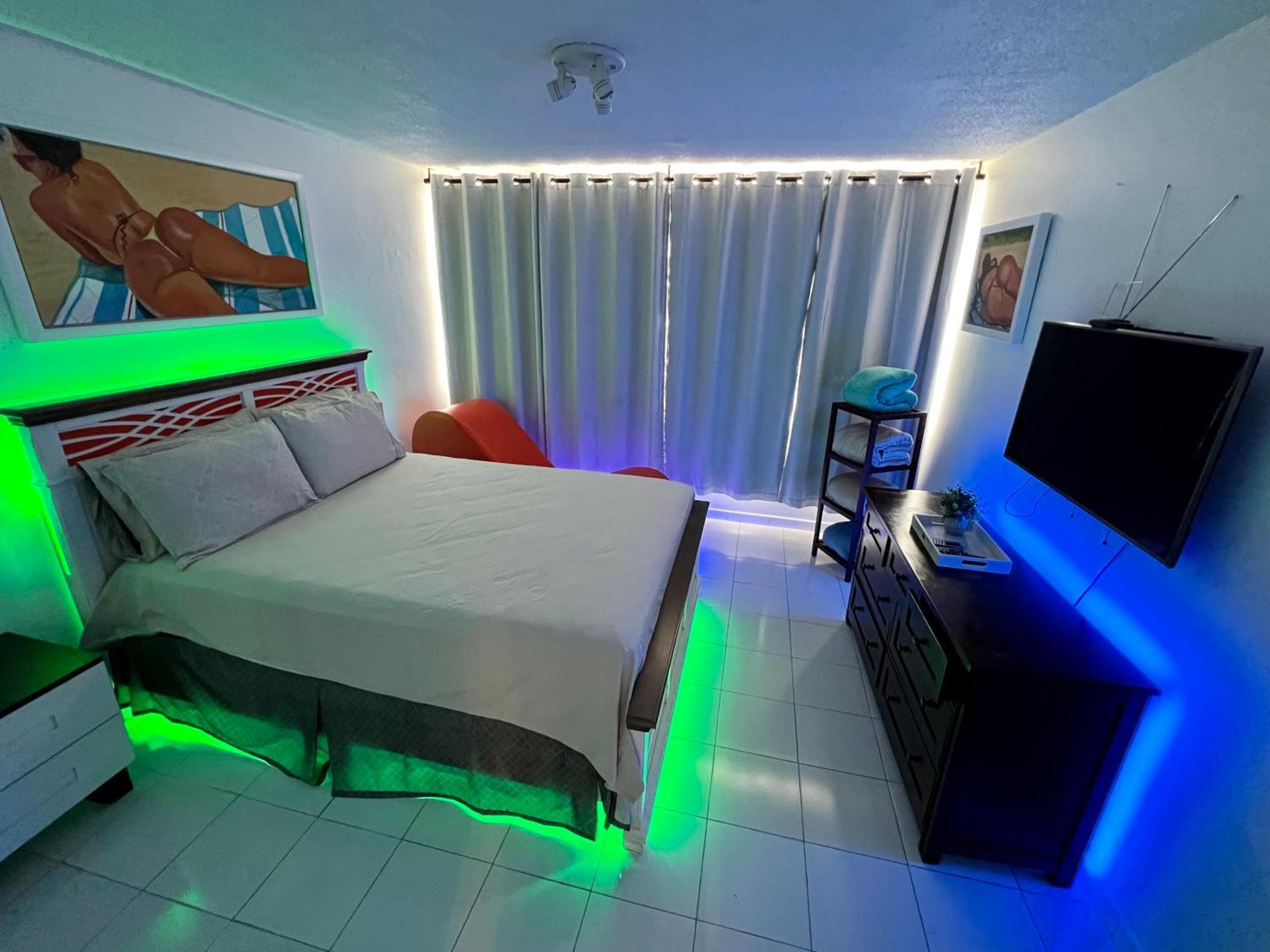 Beachfront Tropical Tantra Apartment San Juan Zewnętrze zdjęcie